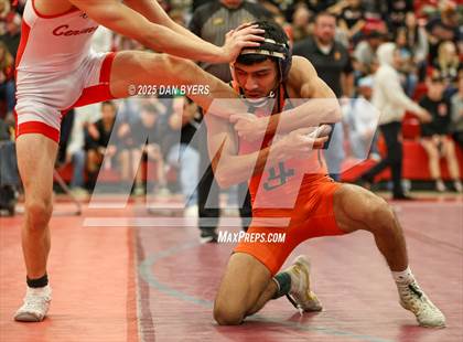 Thumbnail 2 in CHSAA 3A Region 4 Day One photogallery.