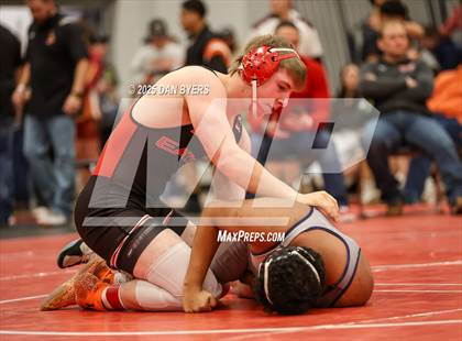 Thumbnail 1 in CHSAA 3A Region 4 Day One photogallery.
