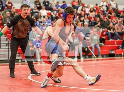 Thumbnail 3 in CHSAA 3A Region 4 Day One photogallery.