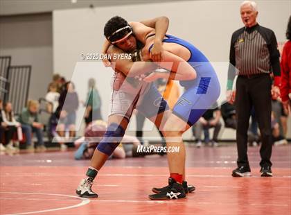 Thumbnail 2 in CHSAA 3A Region 4 Day One photogallery.