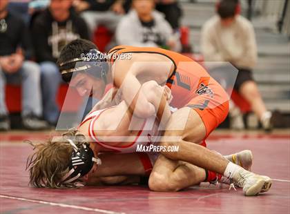 Thumbnail 3 in CHSAA 3A Region 4 Day One photogallery.