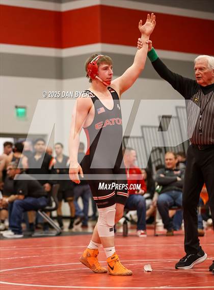 Thumbnail 3 in CHSAA 3A Region 4 Day One photogallery.