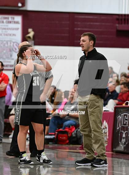 Thumbnail 3 in Tuckerman vs. Bigelow (AAA 2A Regional 1st round) photogallery.