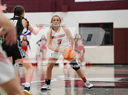 Thumbnail 3 in Tuckerman vs. Bigelow (AAA 2A Regional 1st round) photogallery.