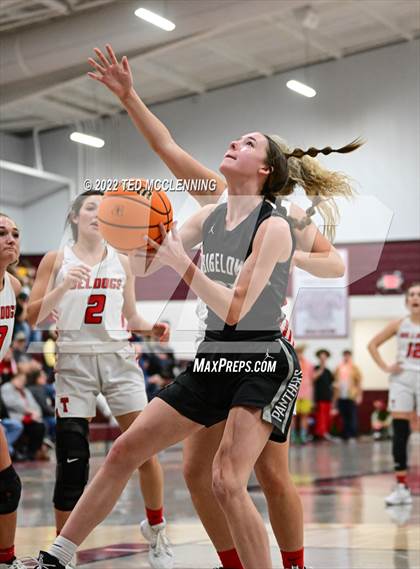 Thumbnail 1 in Tuckerman vs. Bigelow (AAA 2A Regional 1st round) photogallery.