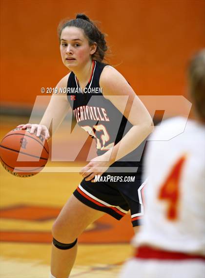 Thumbnail 1 in Libertyville @ McAuley photogallery.