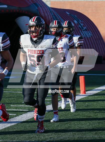 Thumbnail 1 in Pioneer vs Liberty Hill (UIL 5A D2 Quarterfinal Playoff) photogallery.