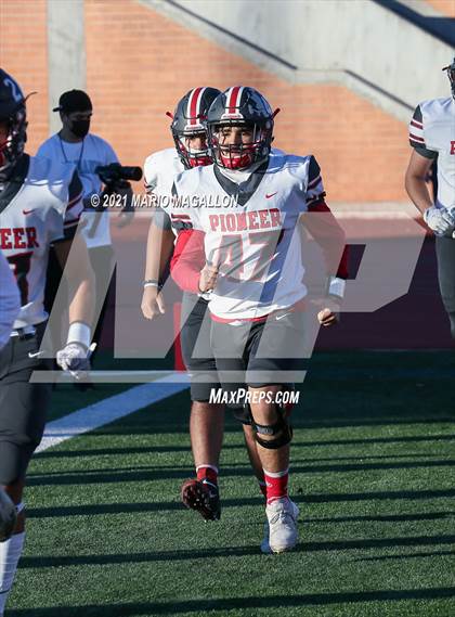 Thumbnail 1 in Pioneer vs Liberty Hill (UIL 5A D2 Quarterfinal Playoff) photogallery.