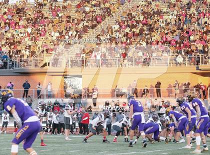 Thumbnail 2 in Pioneer vs Liberty Hill (UIL 5A D2 Quarterfinal Playoff) photogallery.