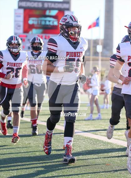 Thumbnail 3 in Pioneer vs Liberty Hill (UIL 5A D2 Quarterfinal Playoff) photogallery.