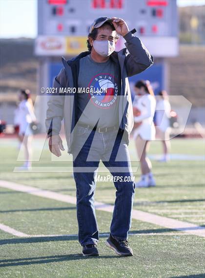 Thumbnail 3 in Pioneer vs Liberty Hill (UIL 5A D2 Quarterfinal Playoff) photogallery.
