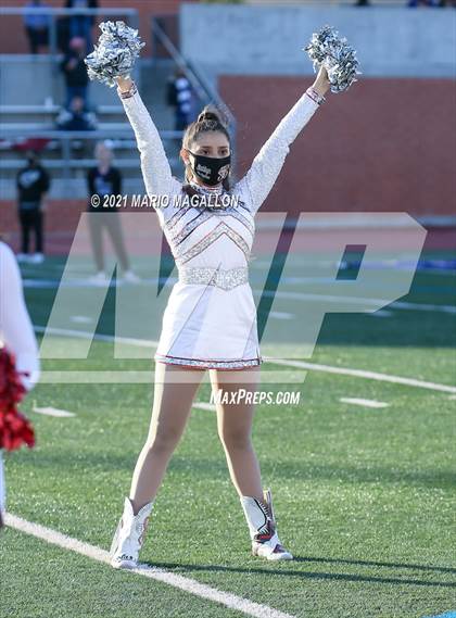 Thumbnail 1 in Pioneer vs Liberty Hill (UIL 5A D2 Quarterfinal Playoff) photogallery.