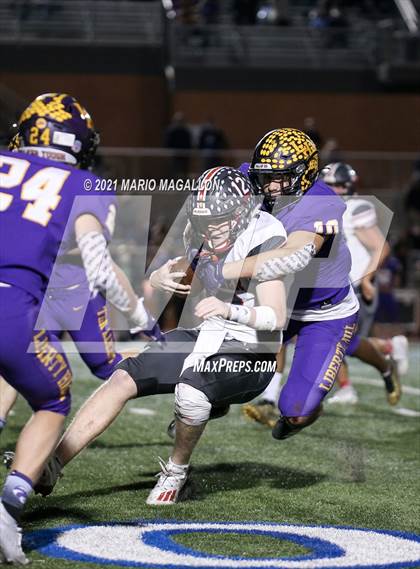 Thumbnail 3 in Pioneer vs Liberty Hill (UIL 5A D2 Quarterfinal Playoff) photogallery.