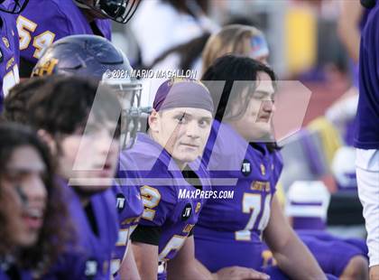 Thumbnail 2 in Pioneer vs Liberty Hill (UIL 5A D2 Quarterfinal Playoff) photogallery.