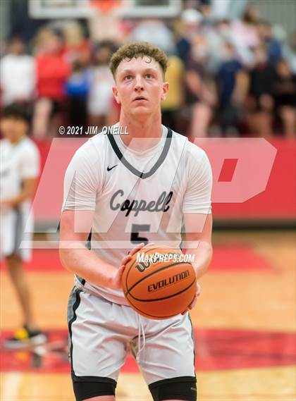 Thumbnail 3 in Lewisville @ Coppell photogallery.