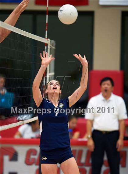 Thumbnail 1 in Menlo @ Castilleja photogallery.