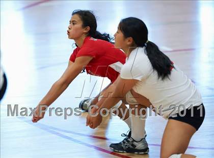 Thumbnail 3 in Menlo @ Castilleja photogallery.