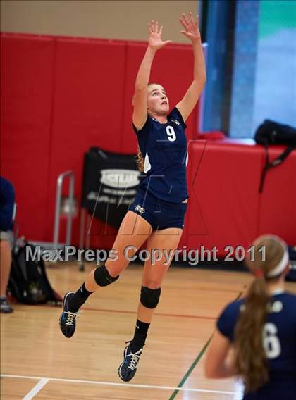 Thumbnail 2 in Menlo @ Castilleja photogallery.