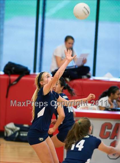 Thumbnail 1 in Menlo @ Castilleja photogallery.