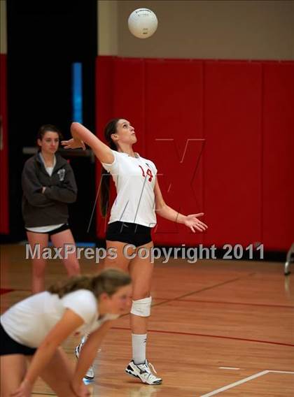 Thumbnail 1 in Menlo @ Castilleja photogallery.