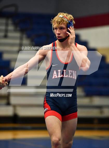 Thumbnail 1 in Allen vs Katy photogallery.