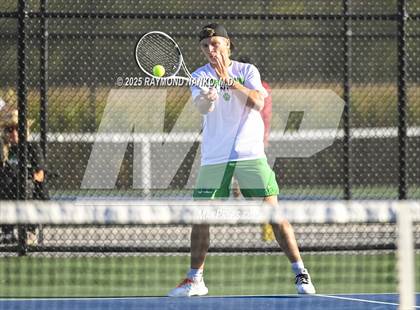 Thumbnail 1 in Norwell vs Yorktown (Delta Invitational) photogallery.