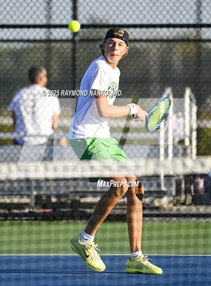 Thumbnail 1 in Norwell vs Yorktown (Delta Invitational) photogallery.