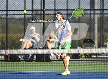 Thumbnail 3 in Norwell vs Yorktown (Delta Invitational) photogallery.