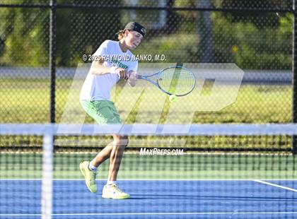 Thumbnail 3 in Norwell vs Yorktown (Delta Invitational) photogallery.