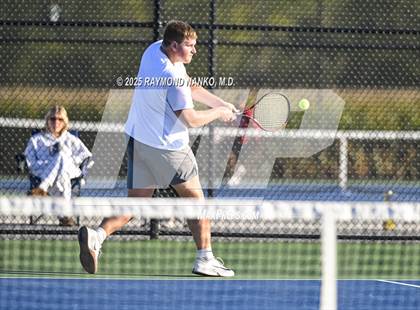 Thumbnail 1 in Norwell vs Yorktown (Delta Invitational) photogallery.
