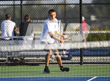 Thumbnail 1 in Norwell vs Yorktown (Delta Invitational) photogallery.