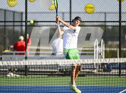 Thumbnail 2 in Norwell vs Yorktown (Delta Invitational) photogallery.