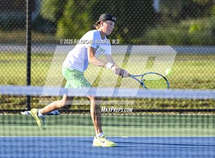 Thumbnail 1 in Norwell vs Yorktown (Delta Invitational) photogallery.