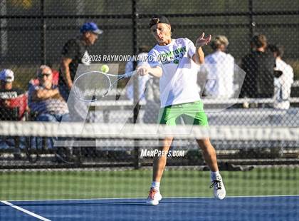 Thumbnail 3 in Norwell vs Yorktown (Delta Invitational) photogallery.