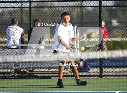 Thumbnail 2 in Norwell vs Yorktown (Delta Invitational) photogallery.