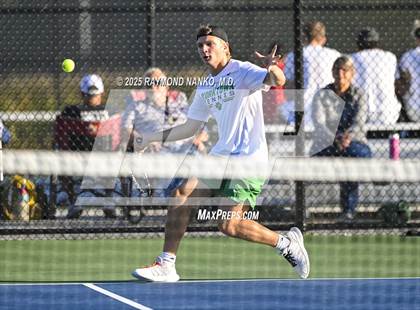 Thumbnail 2 in Norwell vs Yorktown (Delta Invitational) photogallery.