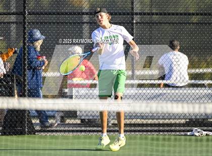 Thumbnail 1 in Norwell vs Yorktown (Delta Invitational) photogallery.