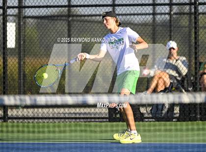 Thumbnail 2 in Norwell vs Yorktown (Delta Invitational) photogallery.