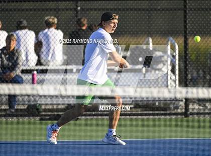 Thumbnail 2 in Norwell vs Yorktown (Delta Invitational) photogallery.