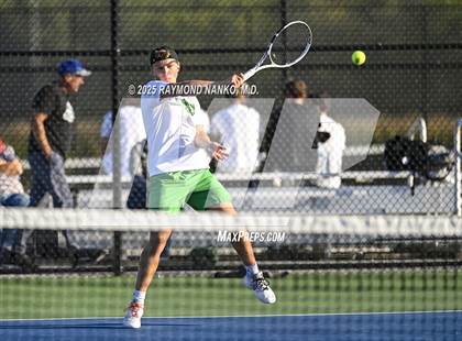 Thumbnail 2 in Norwell vs Yorktown (Delta Invitational) photogallery.