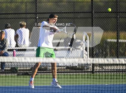 Thumbnail 1 in Norwell vs Yorktown (Delta Invitational) photogallery.