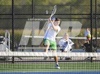 Thumbnail 3 in Norwell vs Yorktown (Delta Invitational) photogallery.