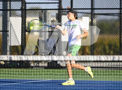 Thumbnail 1 in Norwell vs Yorktown (Delta Invitational) photogallery.