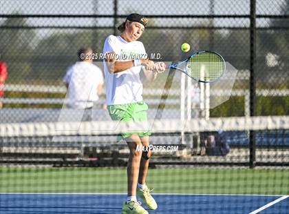 Thumbnail 1 in Norwell vs Yorktown (Delta Invitational) photogallery.