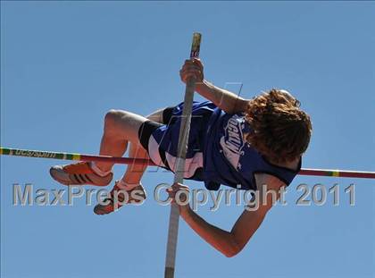 Thumbnail 2 in Sacramento Meet of Champions (Boys Pole Vault) photogallery.