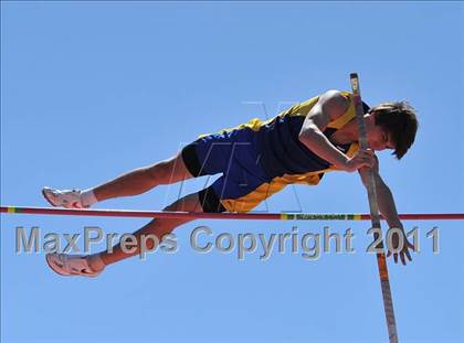 Thumbnail 2 in Sacramento Meet of Champions (Boys Pole Vault) photogallery.