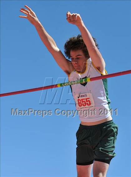 Thumbnail 2 in Sacramento Meet of Champions (Boys Pole Vault) photogallery.