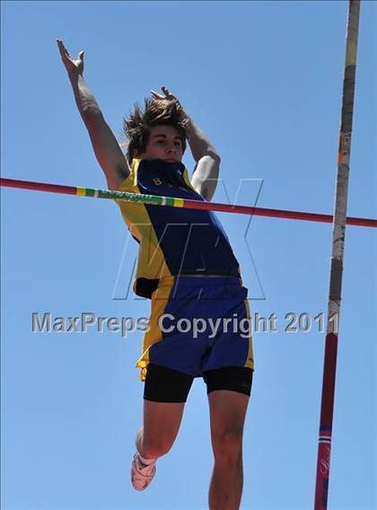 Thumbnail 2 in Sacramento Meet of Champions (Boys Pole Vault) photogallery.