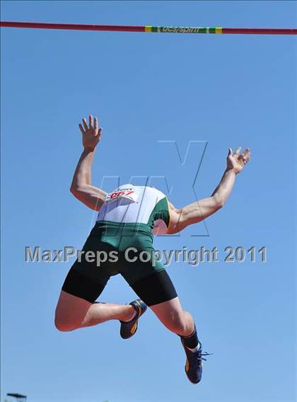 Thumbnail 2 in Sacramento Meet of Champions (Boys Pole Vault) photogallery.