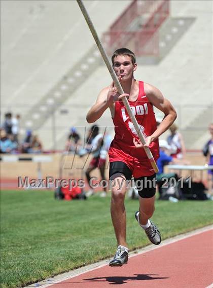 Thumbnail 1 in Sacramento Meet of Champions (Boys Pole Vault) photogallery.